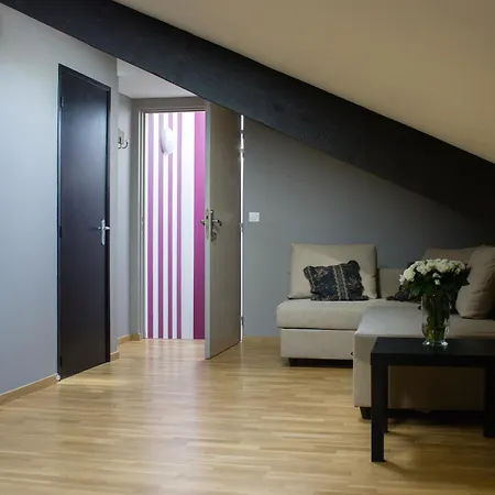 Le Quatorze Bis Vakantiehuis Compiègne